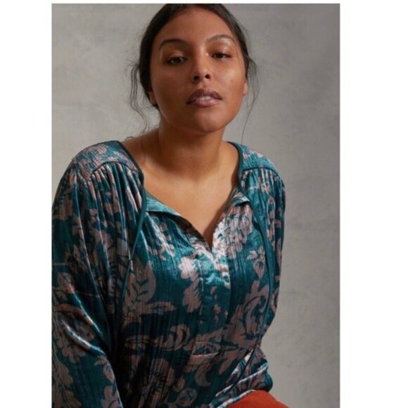 NWOT Anthropologie Faustine Velvet Peasant Blouse X Small XS - Picture 7 of 9